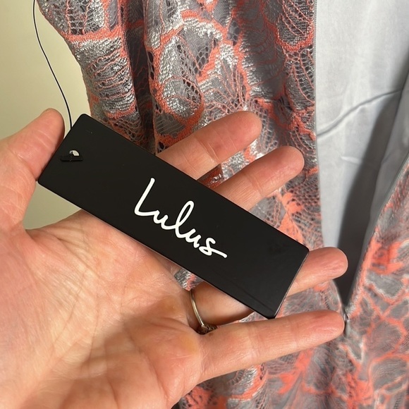 LULUS Ruffle Detail Lace Midi Dress NWT Size Small - Picture 13 of 16